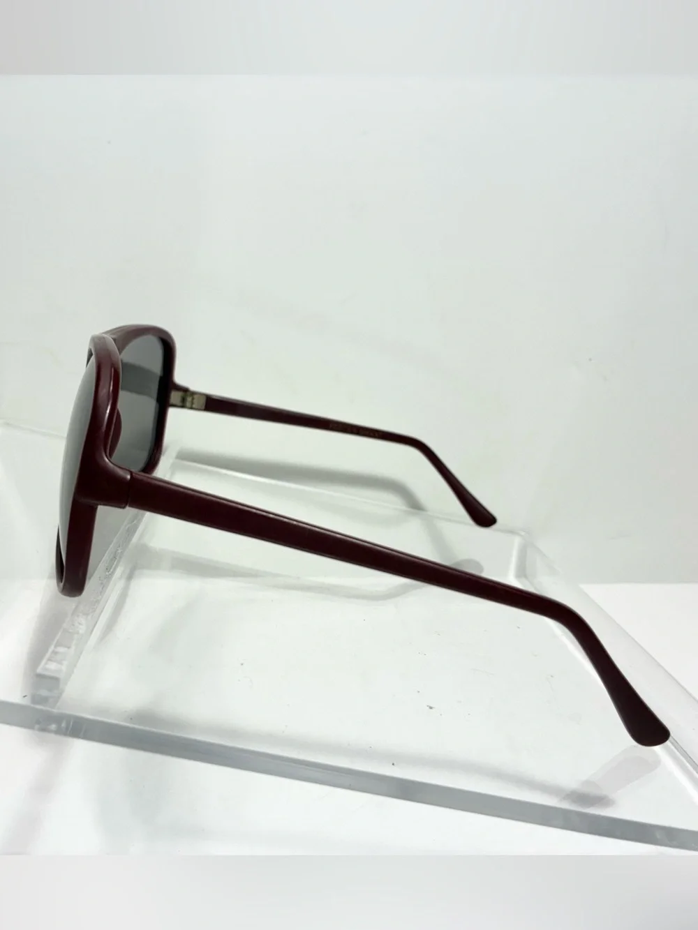 70s 80s Foster Grant Burgundy Plastic Frame Oversized Men’s Sunglasses Vintage